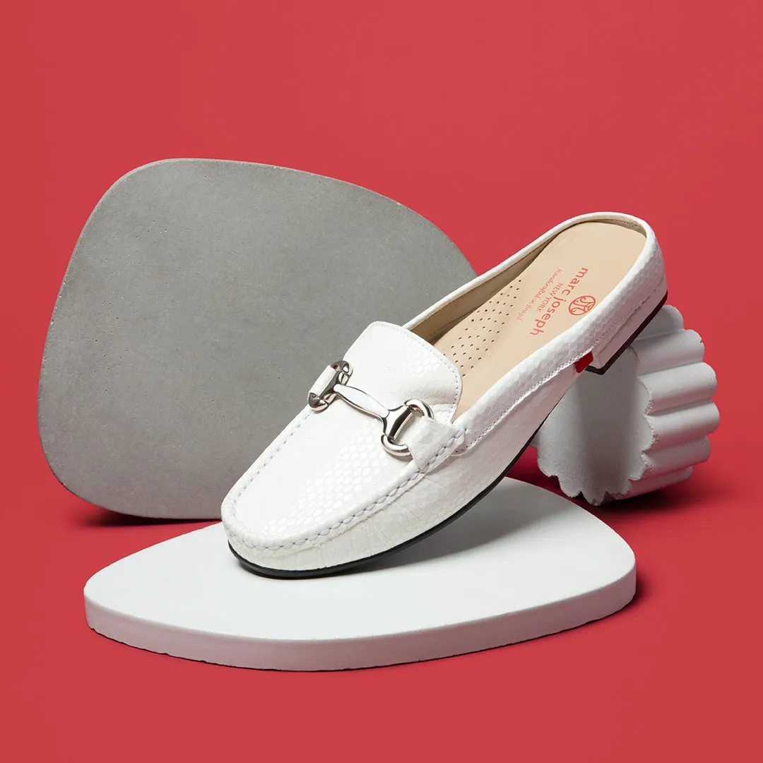 Grand St Mule, Women