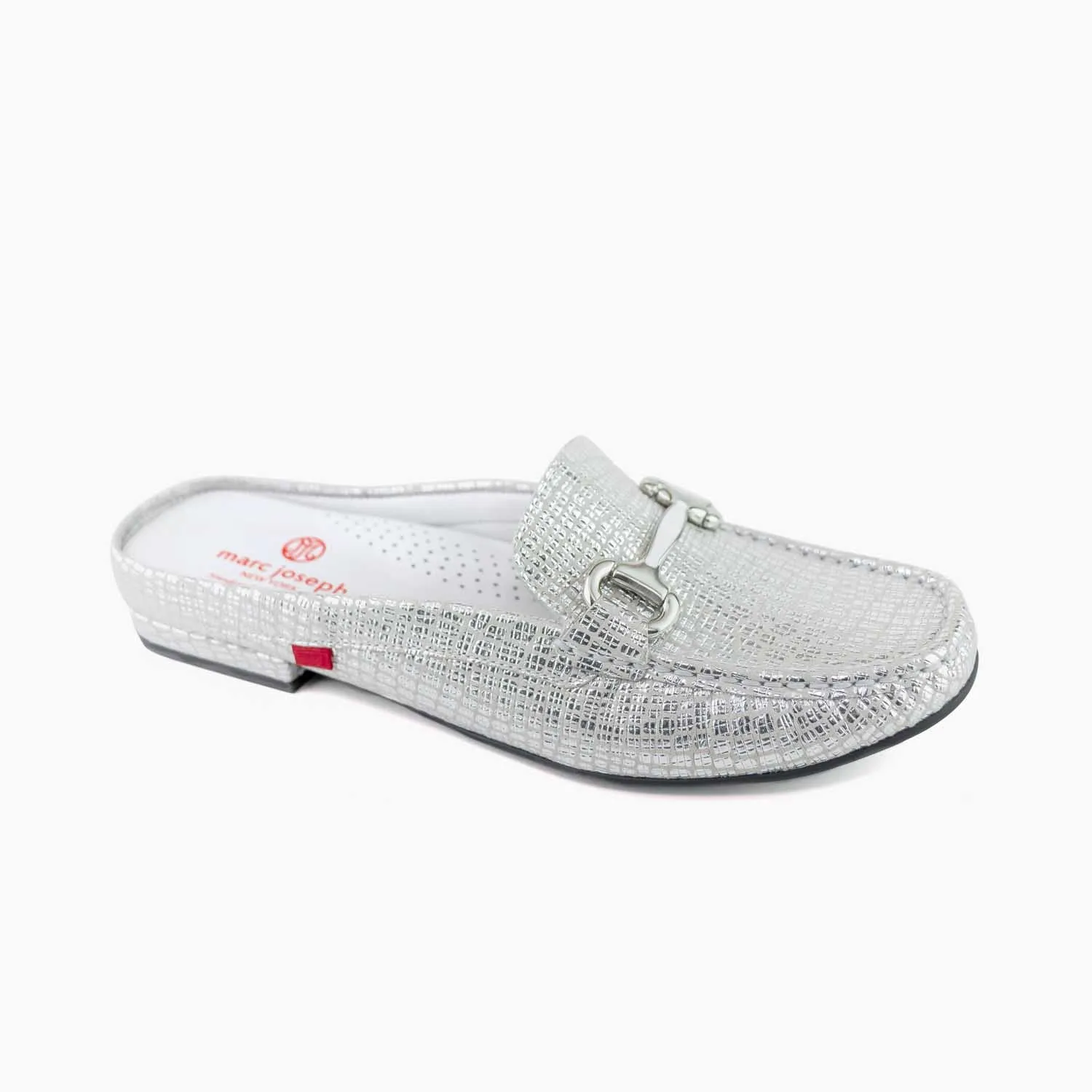 Grand St Mule, Women