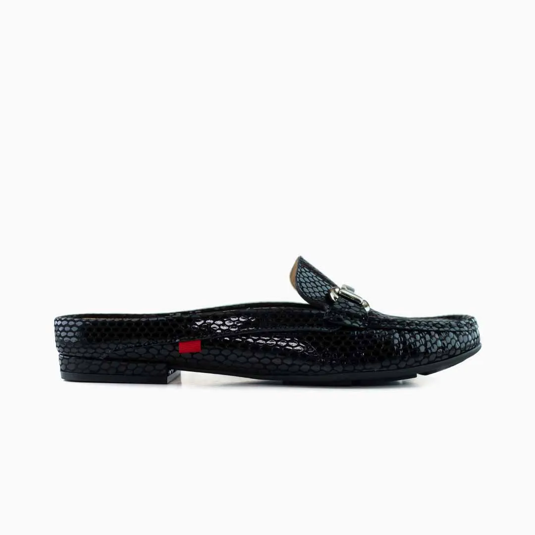 Grand St Mule, Women