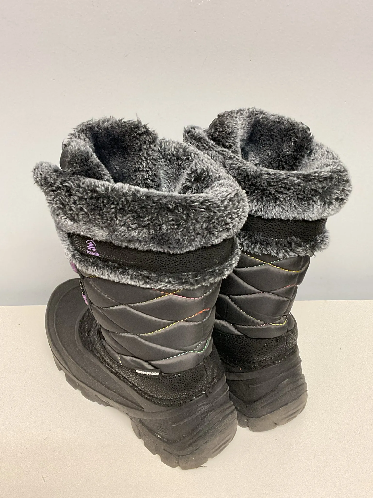 Kamik Child Shoe Size 6 Black & Lavender Boots